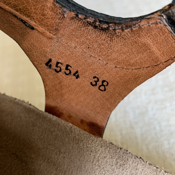 Taos black and pewter leather wedge sandals size 38- - Picture 7 of 9